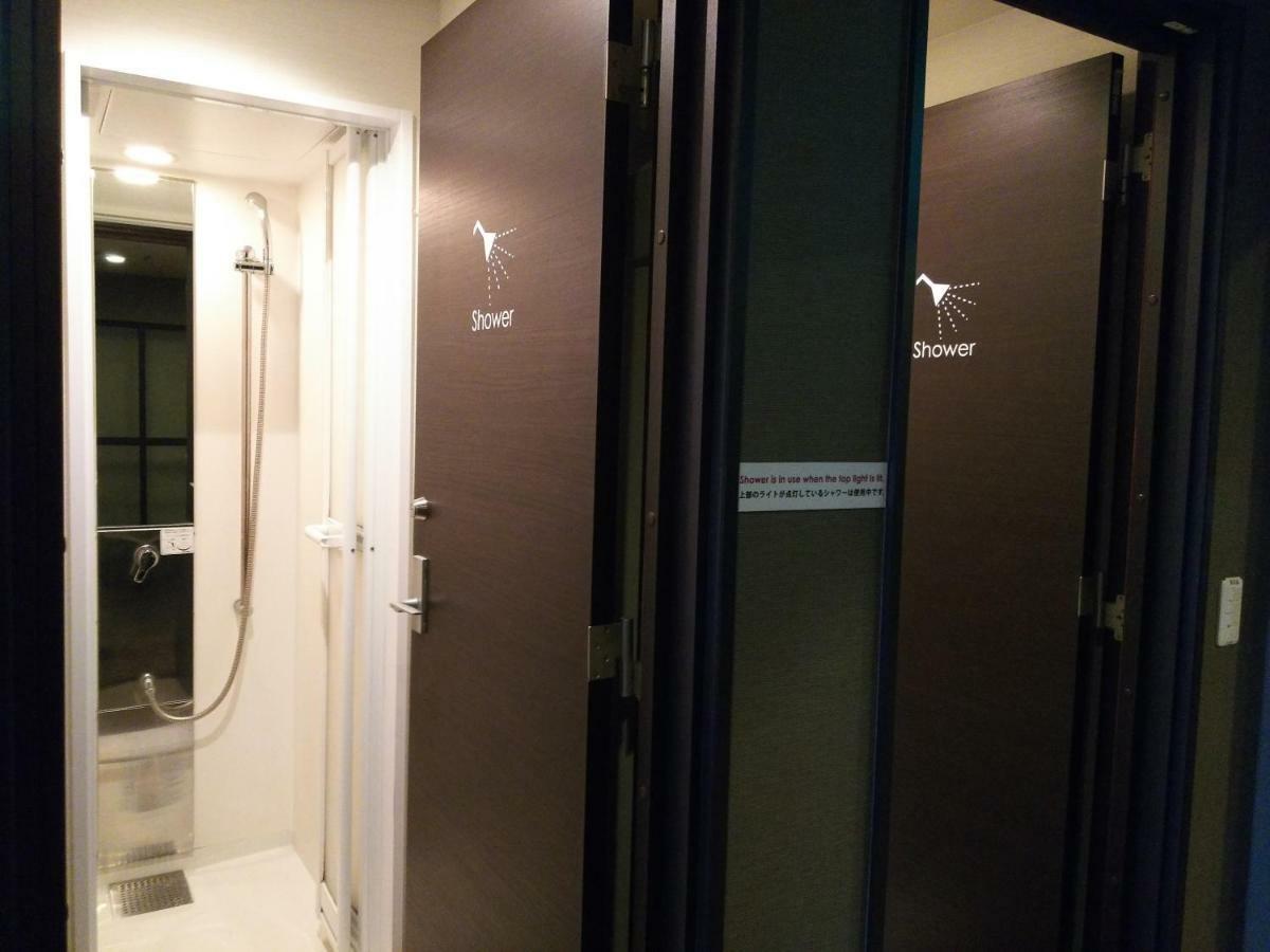 Отель B&S Eco Cube Shinsaibashi Осака Номер фото