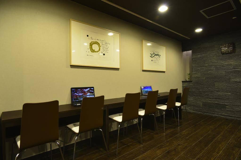Отель B&S Eco Cube Shinsaibashi Осака Экстерьер фото